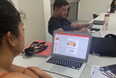 Suivre une formation en alternance à la Réunion pour obtenir un titre de niveau 4 de secrétaire assistant